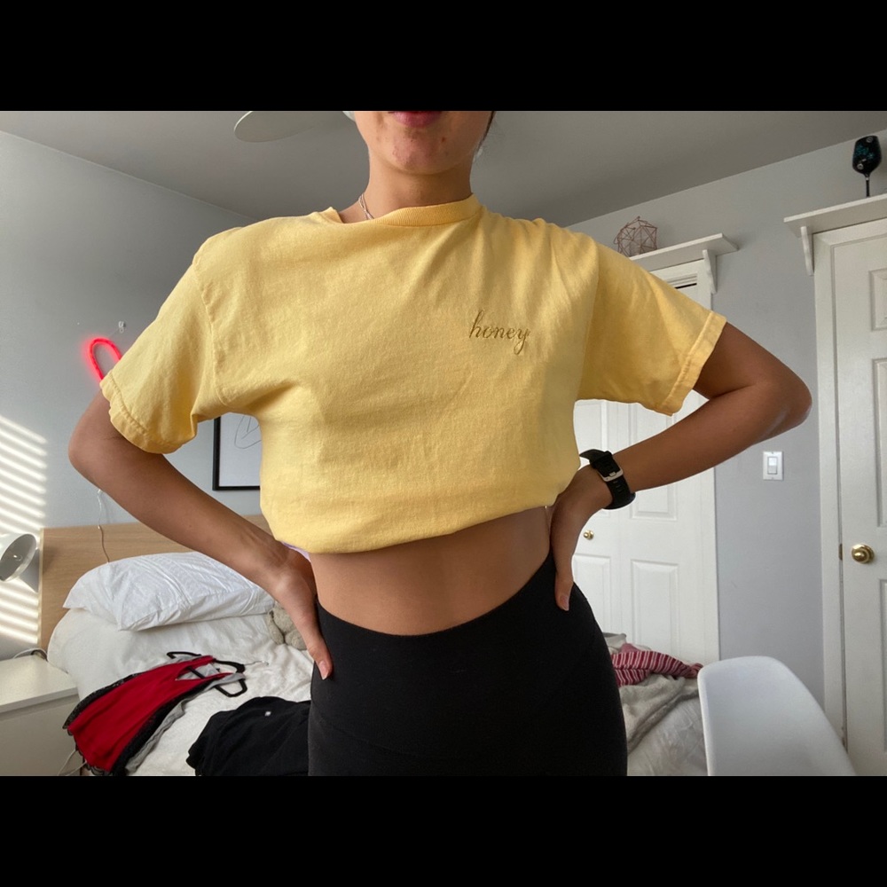 Brandy Melville honey tee
